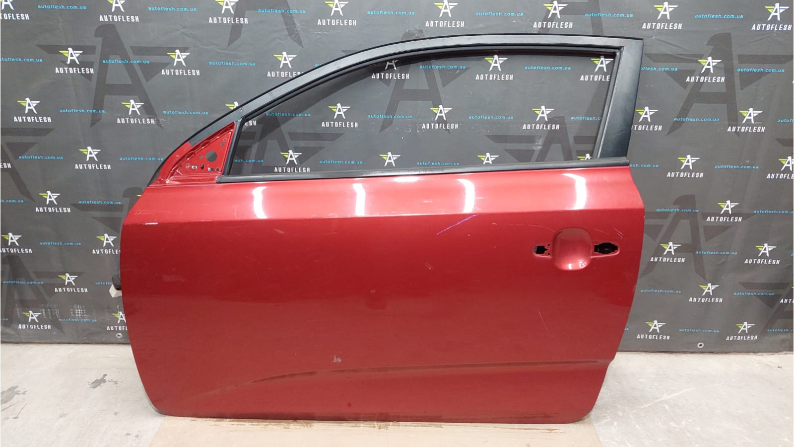 Дверь передняя левая, дверь водительская 760031H300 KIA Ceed Киа Сид бу Дверь передняя левая, дверь водительская 760031H300 KIA Ceed Киа Сид бу